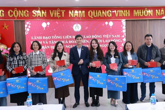 Tấm lòng Công đoàn lan tỏa yêu thương trước thềm năm mới