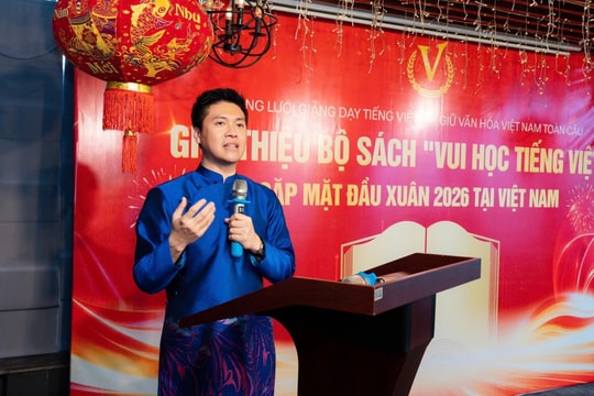 Ra mắt bộ sách “Vui học tiếng Việt”
