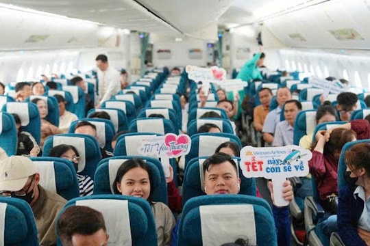 550 lao động được hỗ trợ về quê đón Tết trên chuyến bay của Vietnam Airlines