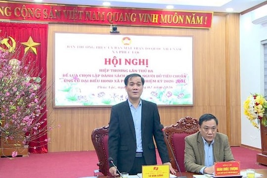 Hiệp thương lần thứ ba để lựa chọn danh sách những người đủ tiêu chuẩn ứng cử đại biểu HĐND xã Phúc Lộc