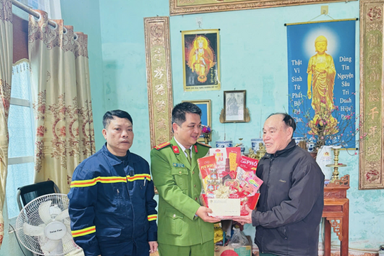 Cảnh sát phòng cháy, chữa cháy chăm lo đối tượng chính sách