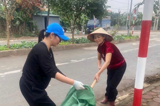 Xã Hương Sơn: Làm sạch môi trường đón Tết Bính Ngọ 2026