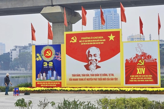 Hồ Hoàng Cầu bừng sáng trong đêm giao thừa Bính Ngọ 2026