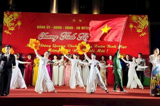 Rộn ràng chương trình nghệ thuật "Mừng Đảng - Mừng Xuân" tại Ngọc Hà