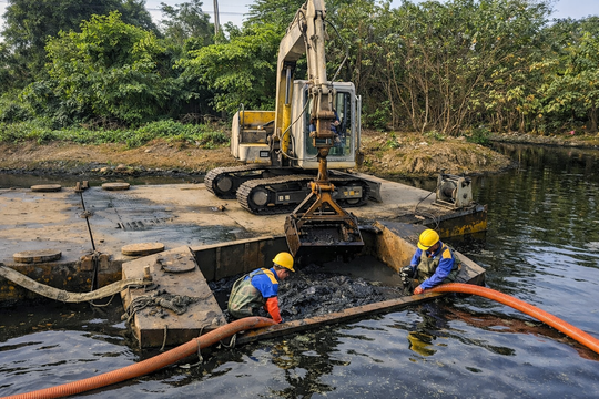 Giữ an toàn hệ thống thoát nước Thủ đô dịp Tết Bính Ngọ