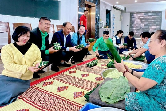 Nam Phù siết an toàn thực phẩm dịp Tết, nâng tầm thương hiệu bánh chưng Tranh Khúc