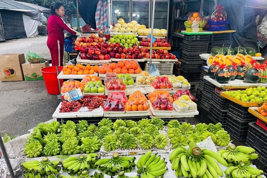 Chuối xanh tăng giá cận Tết Bính Ngọ 2026
