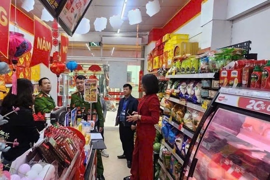Phường Văn Miếu - Quốc Tử Giám bảo đảm cho nhân dân đón Tết bình an, vui tươi
