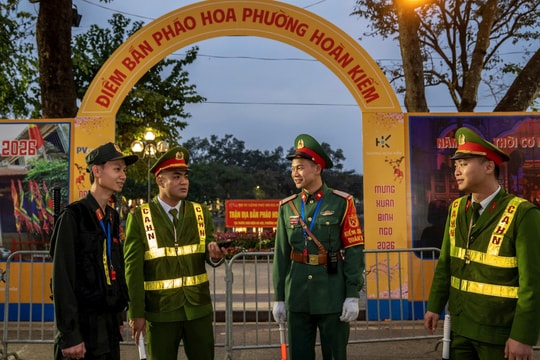 Những “lá chắn” thầm lặng đêm Giao thừa