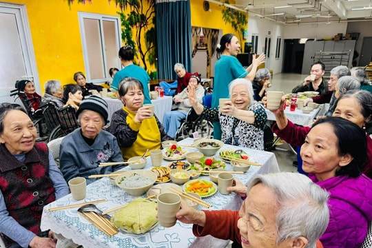 Tết an yên ở các viện dưỡng lão