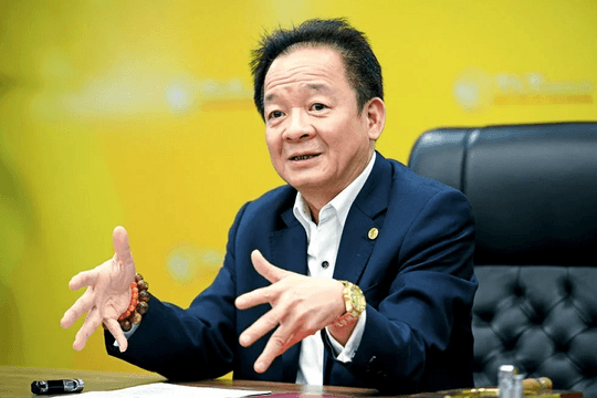 Hành trinh chữ Tín của bầu Hiển!
