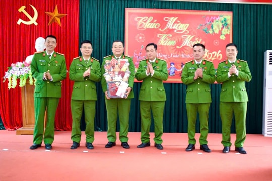 Thăm, động viên cán bộ, học viên tại 4 cơ sở