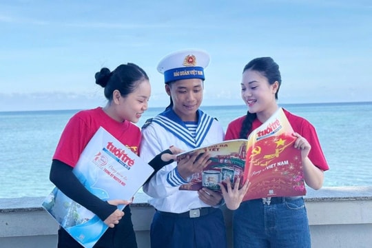 Từ mạch nguồn Thăng Long đến nhịp sóng Trường Sa