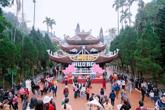Điểm mới của lễ hội chùa Hương năm nay