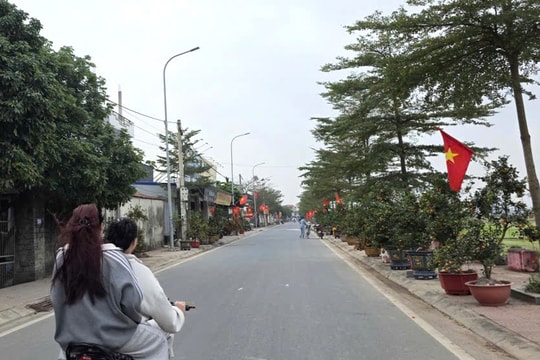 Trên những nẻo đường xuân ở Hồng Sơn