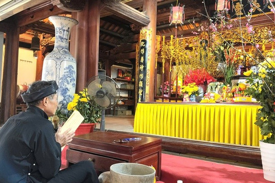 Nét đẹp văn hóa từ hoạt động lễ đền chùa đầu năm ở Đoài Phương