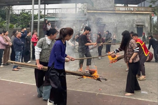 Hòa Lạc giữ hồn tết Việt qua các trò chơi dân gian