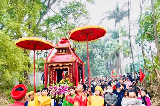 Nam Phù tưng bừng lễ hội Xuân: Gìn giữ hồn cốt di sản, lan tỏa giá trị văn hóa cộng đồng