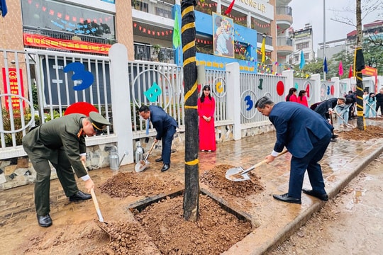 Phường Phương Liệt phát động Tết trồng cây