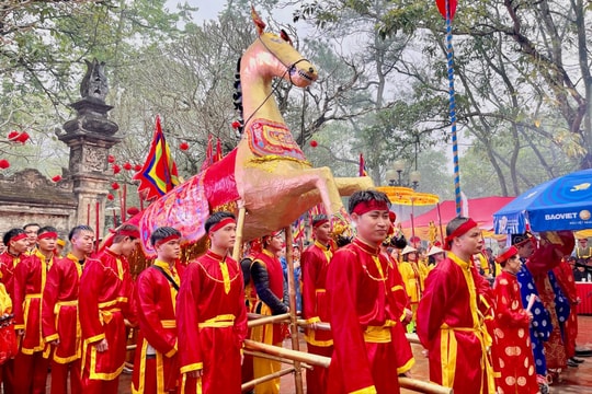 Khai hội Gióng đền Sóc năm 2026