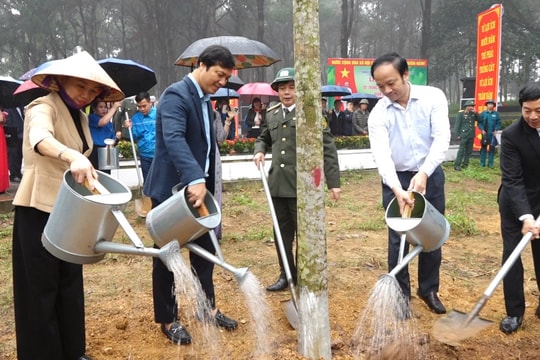 Xã Vật Lại hưởng ứng "Tết trồng cây đời đời nhớ ơn Bác Hồ” xuân Bính Ngọ