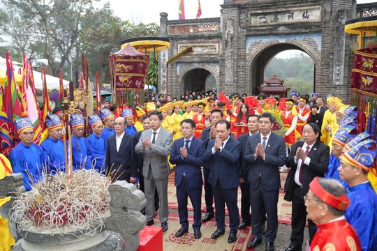 Lễ hội Cổ Loa xuân Bính Ngọ 2026: Lan tỏa giá trị di sản, khẳng định khí thế phát triển