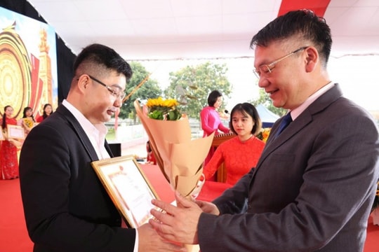 Lan tỏa tình yêu Mê Linh bằng AI