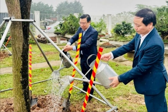 Hoài Đức phát động “Tết trồng cây đời đời nhớ ơn Bác Hồ"