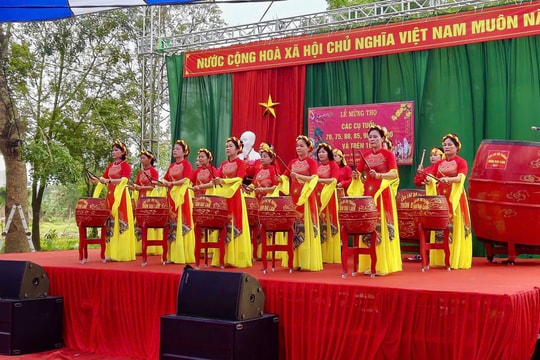 Rộn ràng hội làng đình Đại Lan, xuân kết nối cộng đồng