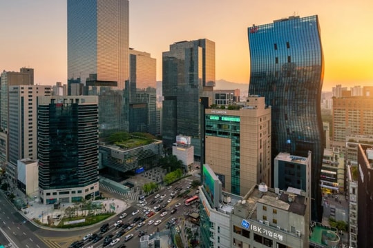 Thị trường toàn cầu phản ứng sau tuyên bố nâng thuế nhập khẩu của Tổng thống Mỹ