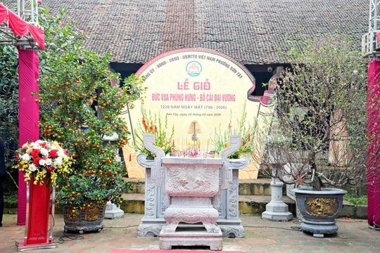 Phường Sơn Tây dâng hương tưởng niệm Ngày giỗ Bố Cái Đại Vương Phùng Hưng