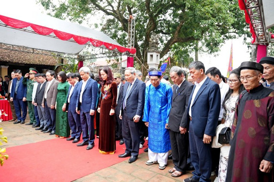 Sơn Tây long trọng tổ chức tưởng niệm 1228 năm ngày giỗ Bố Cái Đại Vương Phùng Hưng (798-2026)