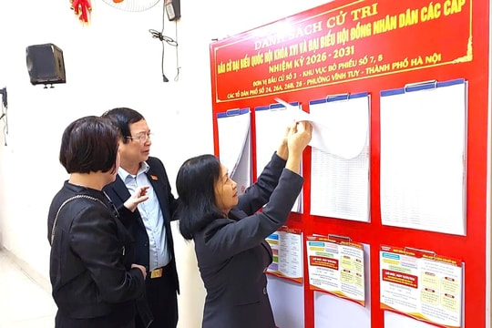 Phường Vĩnh Tuy đẩy mạnh ứng dụng chuyển đổi số vào công tác bầu cử