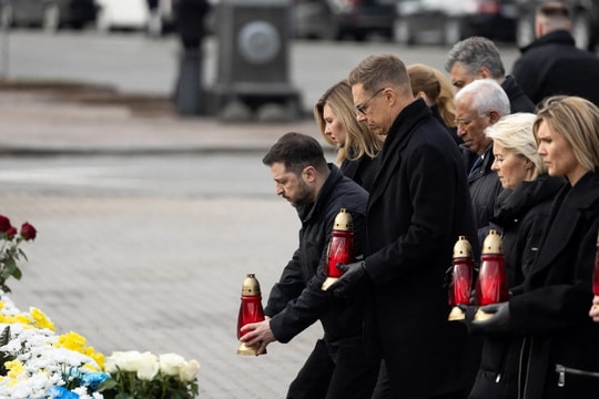 Tổng thống Volodymyr Zelensky: Ukraine không gục ngã sau 4 năm xung đột