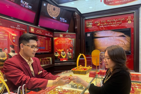 Vàng mini hút khách trước ngày vía Thần Tài