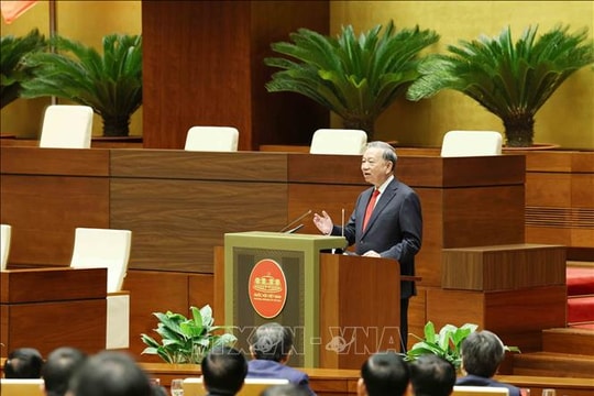 Tổng Bí thư Tô Lâm phát biểu chỉ đạo Hội nghị toàn quốc triển khai thực hiện Nghị quyết 79-NQ/TW và Nghị quyết 80-NQ/TW
