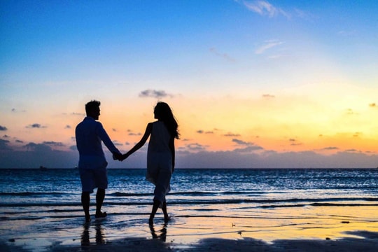 "Cạm bẫy tình" - cuộc đối thoại giữa lý trí và cảm xúc