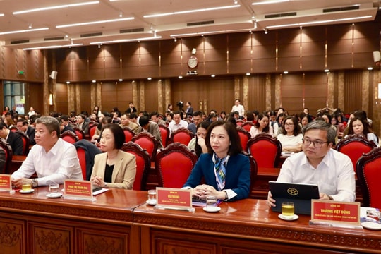 Hà Nội: Lấy con người làm trung tâm, coi sức khỏe là nền tảng của phát triển