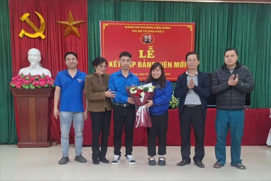 Những thanh niên ưu tú Thủ đô tình nguyện lên đường nhập ngũ