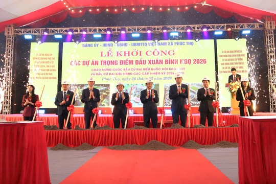 Phúc Thọ khởi công 6 dự án trọng điểm với tổng vốn hơn 1.100 tỷ đồng