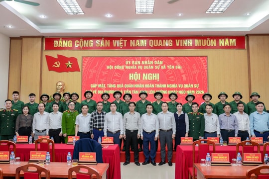 Xã Yên Bài gặp mặt thanh niên lên đường nhập ngũ năm 2026