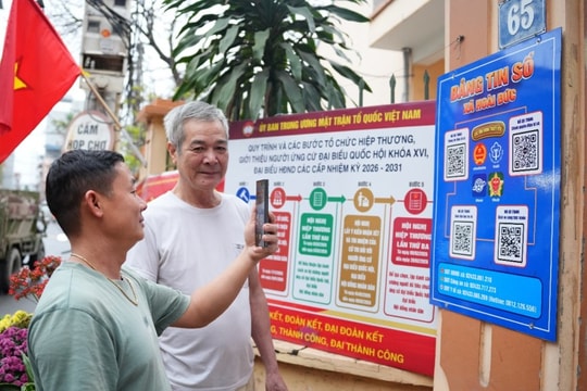Mô hình “Bảng tin số” tại Hoài Đức đưa chính quyền gần dân hơn
