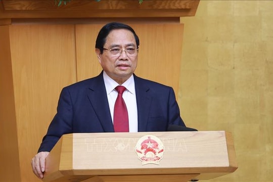 Thủ tướng Phạm Minh Chính: Cắt giảm tối đa thủ tục hành chính, giảm phiền hà cho người dân, doanh nghiệp