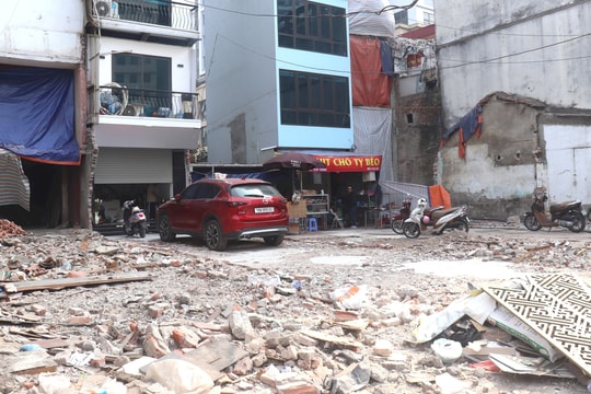Phường Vĩnh Tuy công khai quyết định thu hồi đất để thực hiện dự án đường Tam Trinh