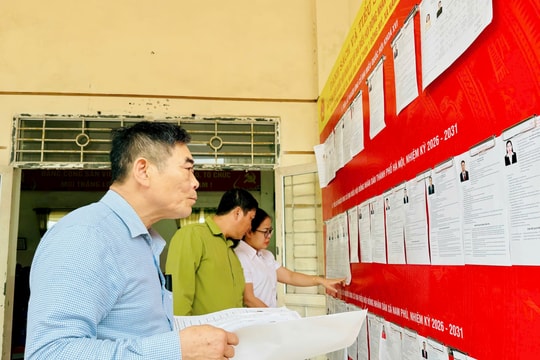 Nam Phù niêm yết danh sách ứng cử công khai, minh bạch