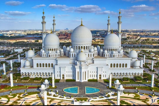 [Podcast] Hoãn tour Dubai, lữ hành Việt thay thế điểm đến an toàn