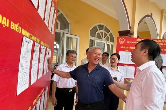 Xã Kiều Phú kiểm tra công tác chuẩn bị tại 25 tổ bầu cử