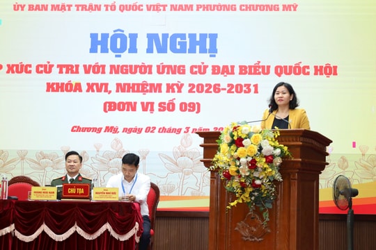 Ứng cử viên đại biểu Quốc hội tiếp xúc cử tri đơn vị bầu cử số 9