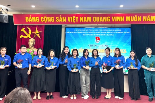 Phường Bạch Mai: Mỗi cơ sở Đoàn thực hiện ít nhất 1 công trình, phần việc chào mừng cuộc bầu cử