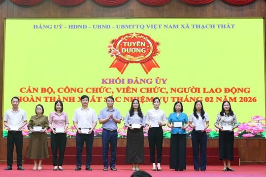 Thạch Thất khen thưởng 37 cán bộ tiêu biểu
